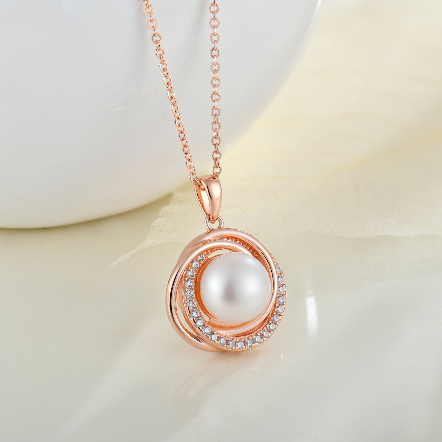Natural Fresh Water White Pearl Pendant With Chain