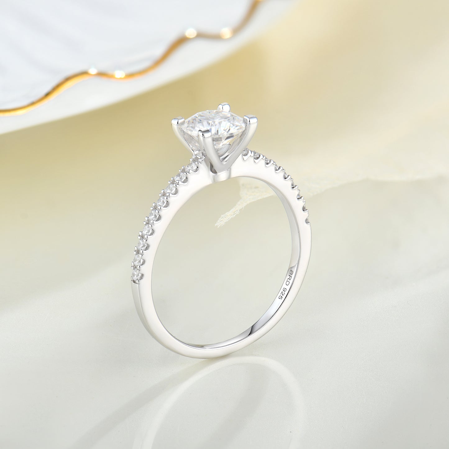 Moissanite Diamond Ring