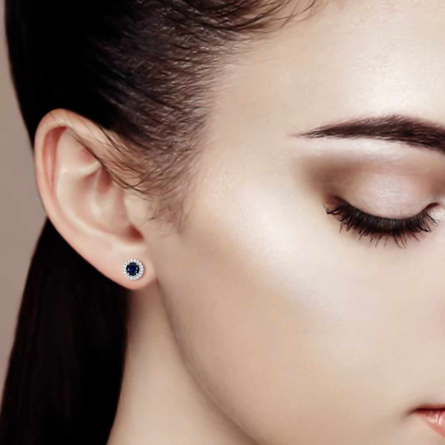Round Stud Earrings