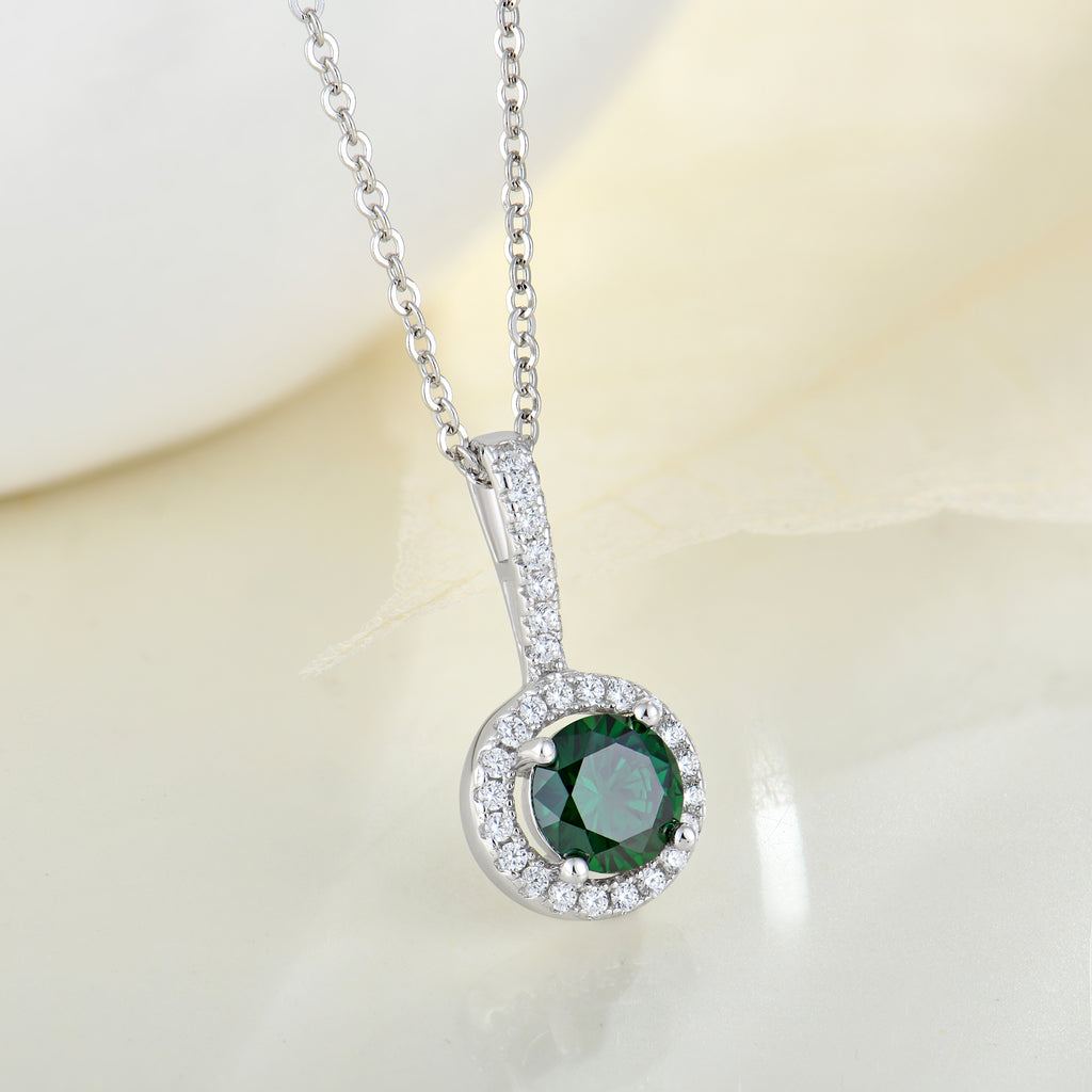 Runder Halo-Smaragd-Anhänger mit Kette