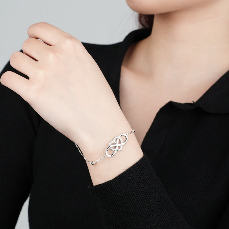 Infinity-Herz-Armband