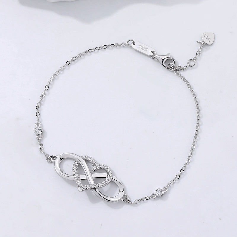 Infinity-Herz-Armband