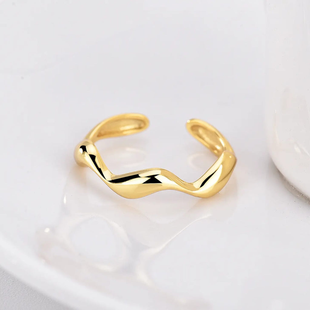 Golden Wave Band Ring In 925 Sterling Silver